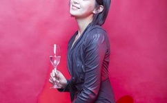 公交车掀开奶罩边躁狠狠躁漫画